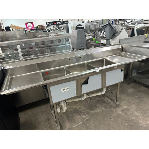 SS  7'  3 Comp Sink w/Drain Levels - New