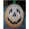 Image 3 : Large illuminated Halloween pumpkin display head