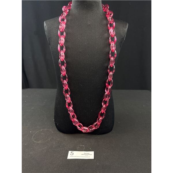 Vintage Joan Rivers Classic Collection Lucite Chain Link Necklace