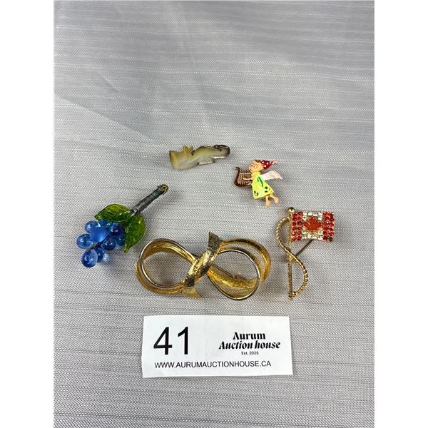 Lot of 5 Vintage Brooches