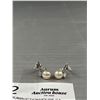 Image 2 : 4 Pairs Of Genuine Pearl Stud Earrings