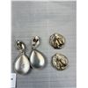 Image 5 : 4 Pairs of Nice Quality Vintage Clip on Earrings - Silver Tone