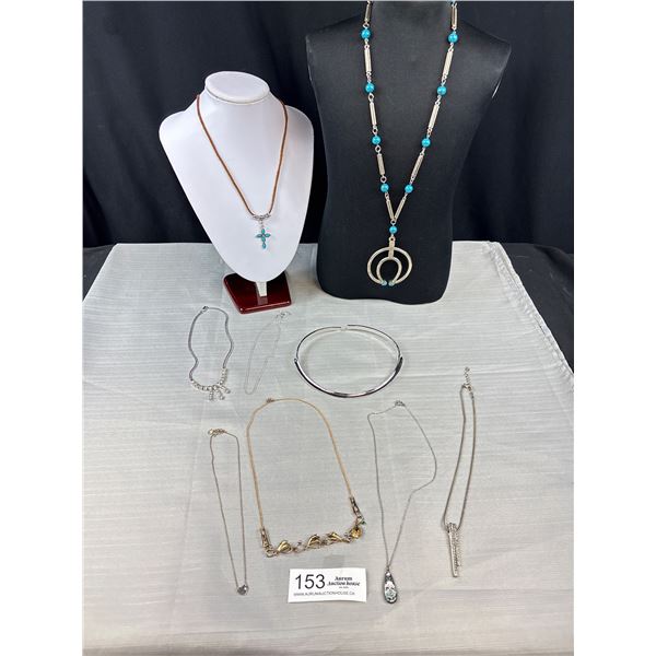 4 Piece Assorted Necklace Lot