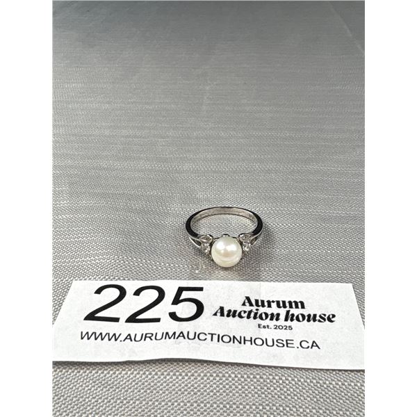 925 Sterling Silver Real Pearl & CZ Ring - Size 9 - Marked & Tested