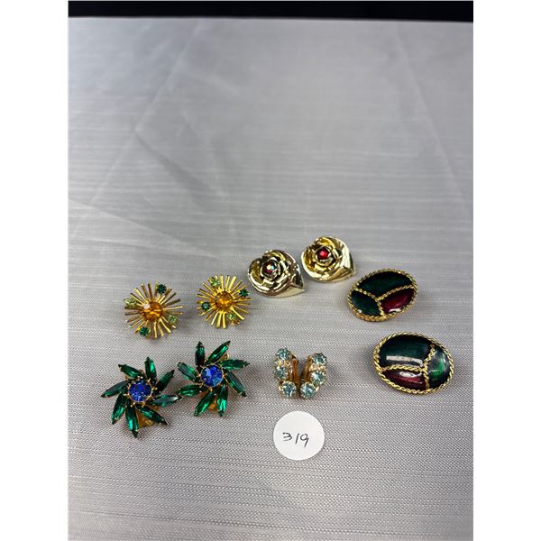 5 Pairs Of Vintage Clip On Earrings
