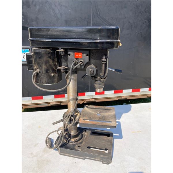 BENCH TOP DRILL PRESS