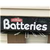 Image 2 : VINTAGE METAL EVEREADY BATTERIES DISPLAY