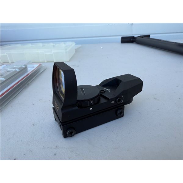 REFLEX SIGHT