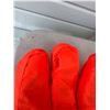 Image 4 : GLOVES AND MITTENS - BLAZE ORANGE