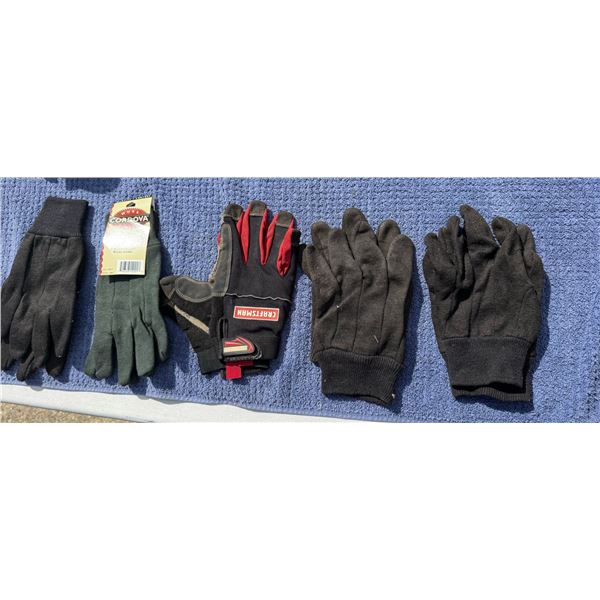 WORK GLOVES AND CRAFTSMAN WORK GLOVES
