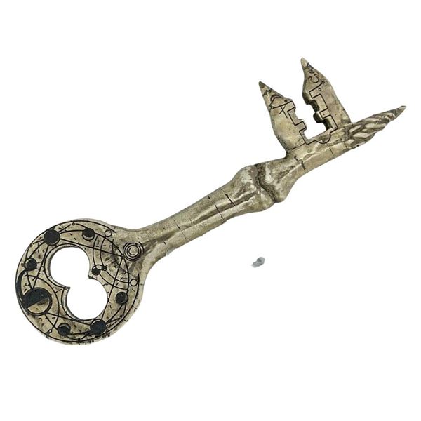 The House with a Clock in Its Walls (2018) - Bone Key