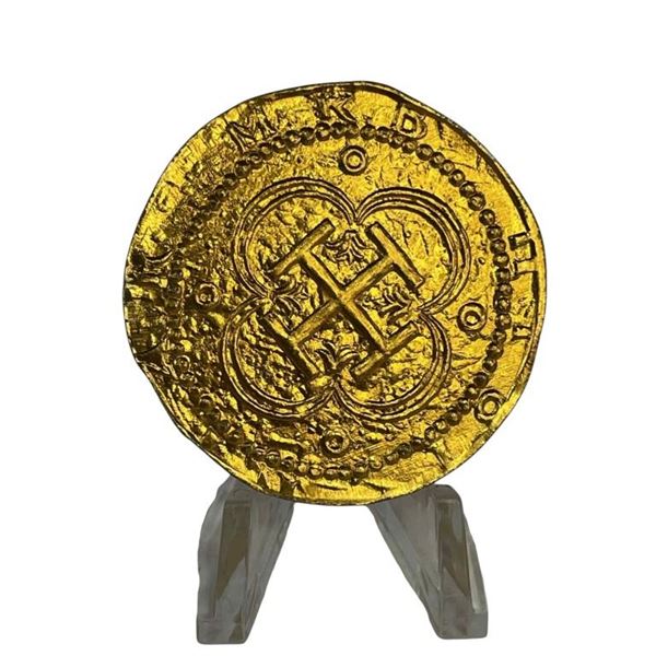 Pirates of the Caribbean: The Curse of the Black Pearl (2003) - Treasure Gold Doubloon Coin - Lot A