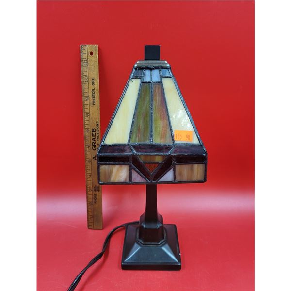VTG Stained Leaded Glass Desk Lamp