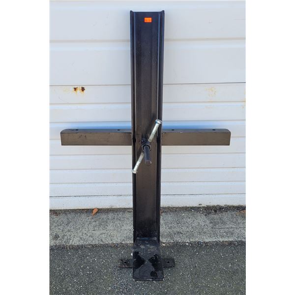 Heavy-Duty Spare Tire Mount