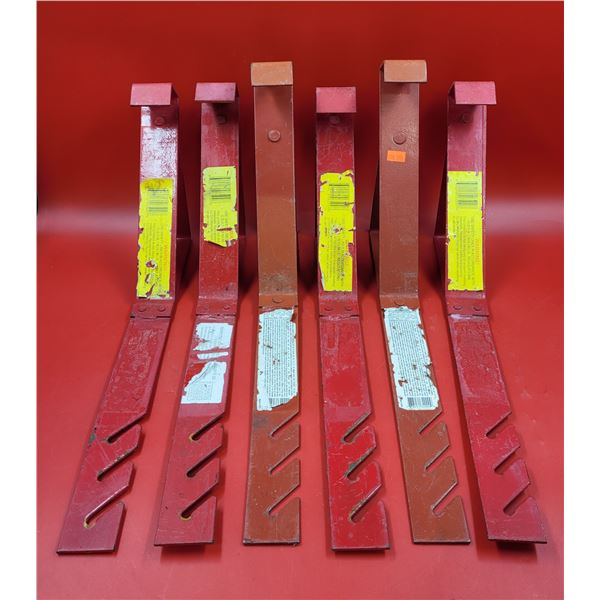 3 Pairs of Fixed Roof Brackets