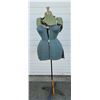 Image 1 : VTG Adjustable Dress Form