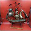 Image 1 : VTG Metal Sailing Ship Décor
