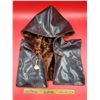 Image 1 : VTG Leather Hood