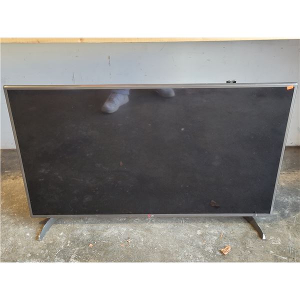 47" LG 1080p Smart LED TV