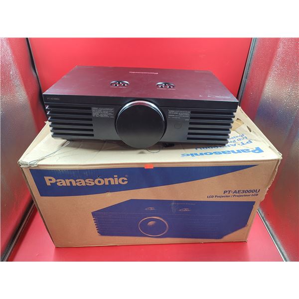 Panasonic PT-AE3000U LCD Projector