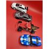 Image 2 : Lot Of 4 Die Cast Vehicles