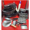 Image 1 : Enamelware, Baking Pans, Molds, Utensils & Kitchen Lot