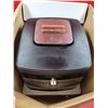 Image 2 : Pampered Chef Deluxe Air Fryer