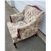 Image 2 : French Provincial Floral Upholstered Armchair