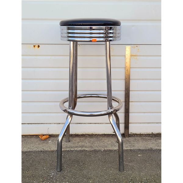 Swivel Shop Stool