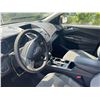 Image 5 : FORD  ESCAPE 2017 O/S TITLE 2 DAYS