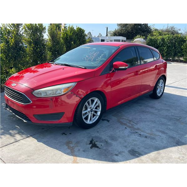 FORD  FOCUS 2016 O/S- T-REPO- 2 DAYS