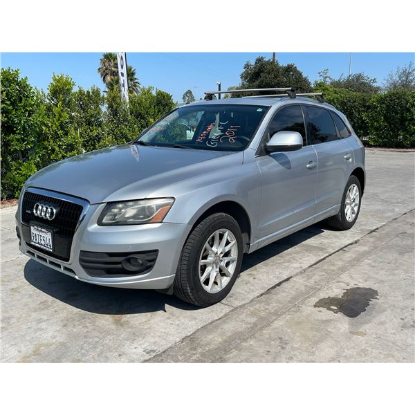 AUDI Q5 2011 T-2 DAYS