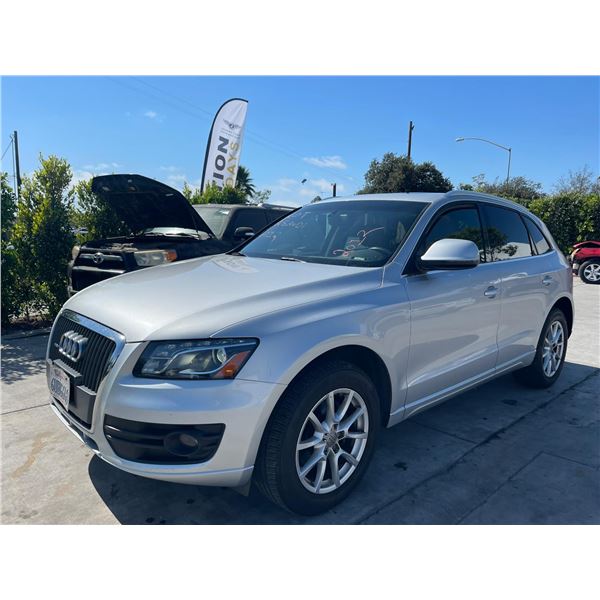 AUDI Q5 2012 APP DUP/T -