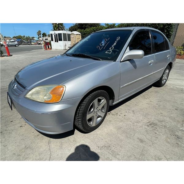 HOND CIVIC 2002 T-DONATION