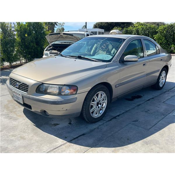 VOLV S60 2004 T-DONATION