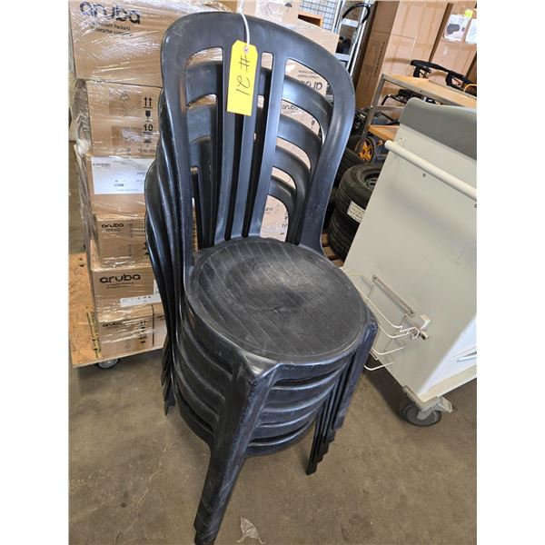 5 Black Plastic Lawn Chairs