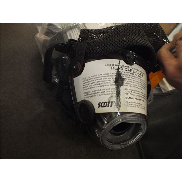 2 Full Face Respirators