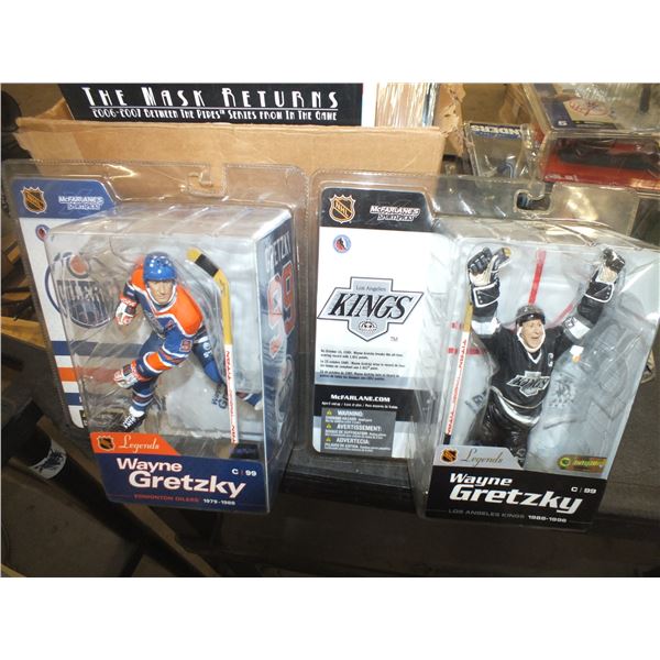 Two Wayne Gretzky McFarland Hockey Figurines