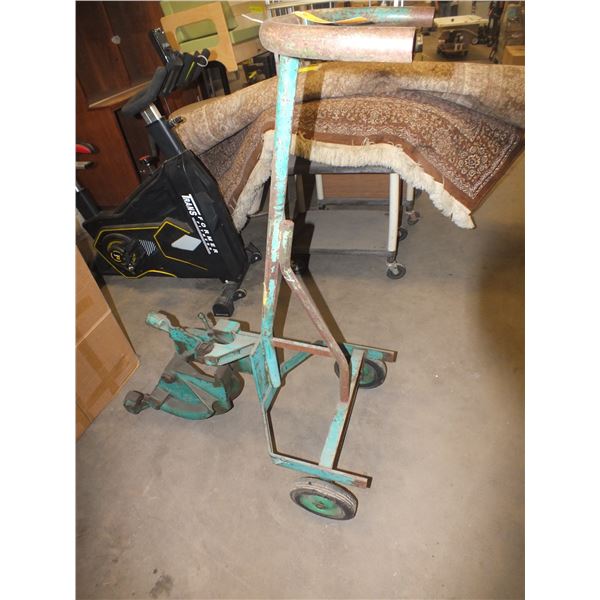 Green lee Pipe Bender