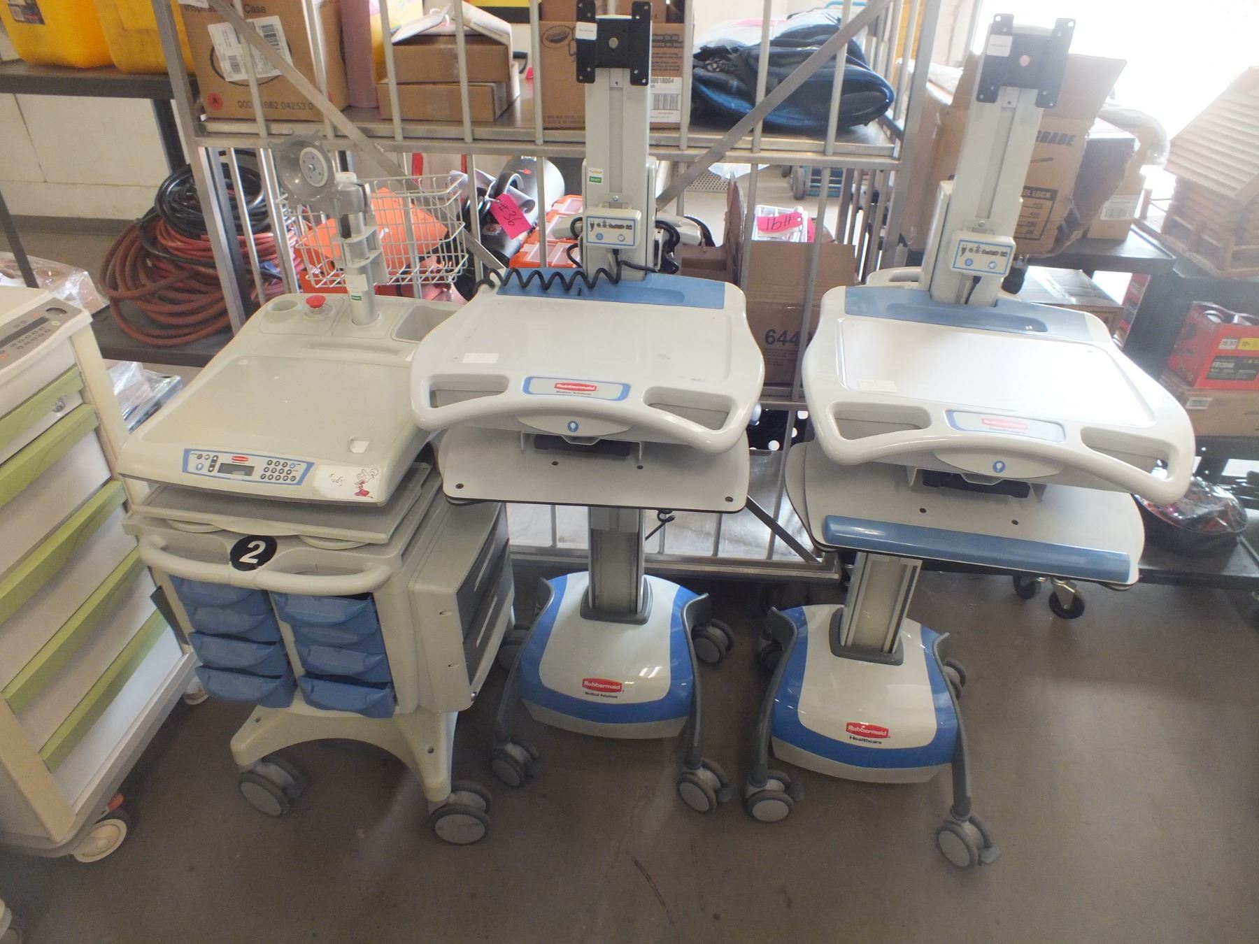 3 Medical Wow Carts