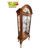 Image 2 : Vintage Lexington Flemish Curio Bevelled Glass Front Bow Legged Display Cabinet