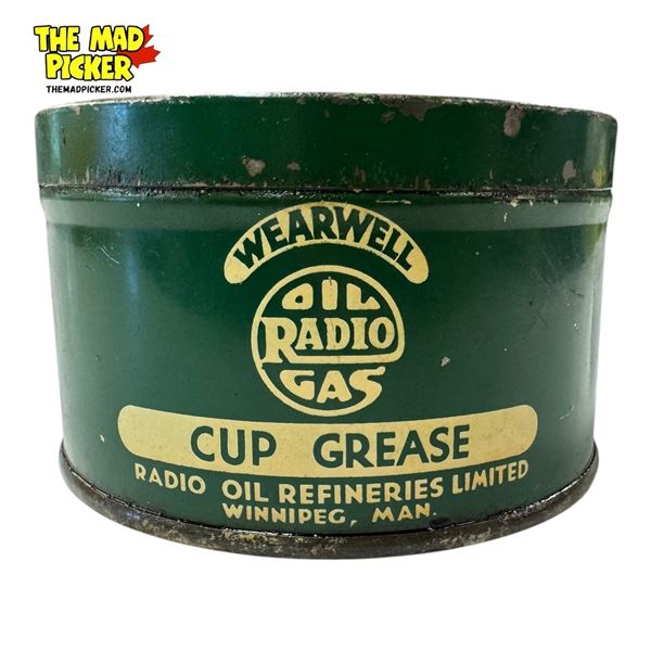Vintage Wearwell Radio Oil Gas Cup Crease Can (Full)