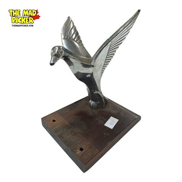 Antique Packard Style Chrome Flying Bird Hood Ornament
