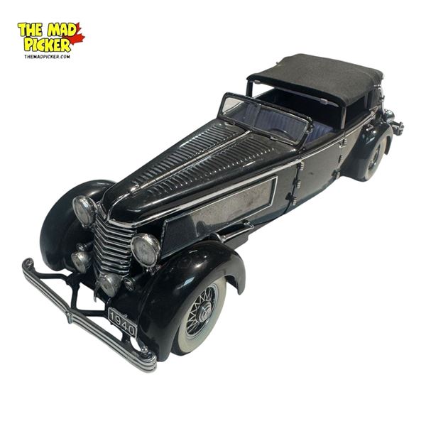 Die Cast 1940 Duesenberg FMPM Model Car