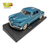 Image 2 : Tucker 1948 1:18 Scale Die Cast Model Car