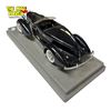 Image 3 : 1935 Auburn 851 Convertible 1:18 Scale Die Cast Model Car