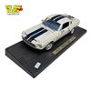Image 2 : Road Signature 1968 Shelby GT-500KR 1:18 Scale Die Cast Model Car