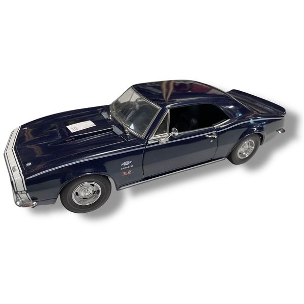 Diecast Lane Automotive Navy Blue Chevy Camero - 1:18 Scale