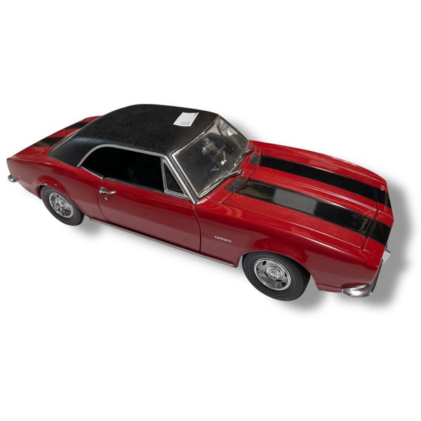 Diecast Lane Automotive 1999 Red Chevy Camero -  1:18 Scale