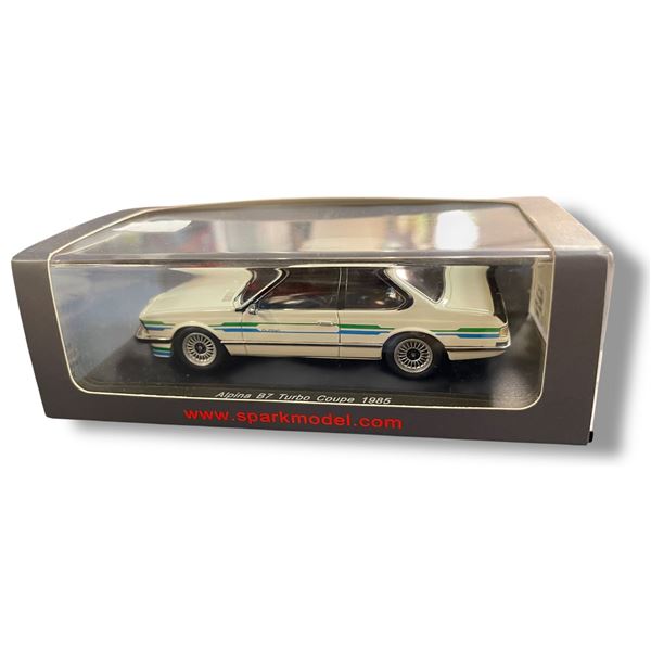 New Spark BMW Alpina B7 Turbo Coupe (1985) White Spark 1:43 Scale Die Cast